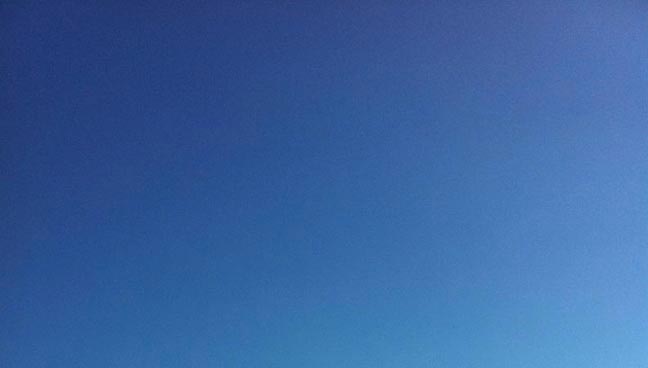 Sky R 648 368